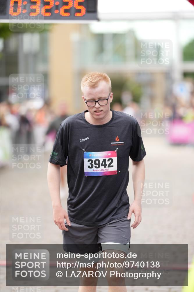 12.06.2026 - Holstenköstenlauf LAZAROV Photography http://msf.ph/oto/9740138 12.06.2026 18:02:23 Laufen 3775, 3942, 4017, 4080, 4081 meine-sportfotos.de