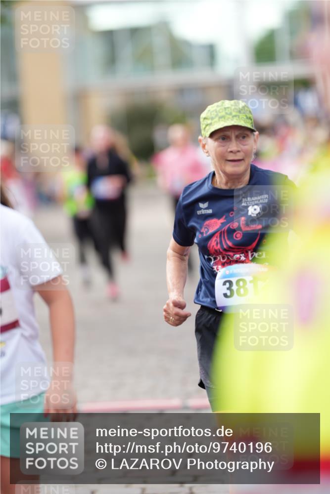 12.06.2026 - Holstenköstenlauf LAZAROV Photography http://msf.ph/oto/9740196 12.06.2026 18:01:24 Laufen 3073, 3234, 3239, 3811, 3963, 3965, 4210, 4235, 4638 meine-sportfotos.de