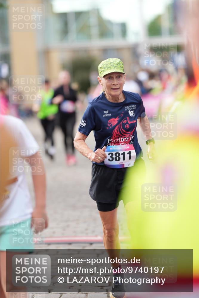 12.06.2026 - Holstenköstenlauf LAZAROV Photography http://msf.ph/oto/9740197 12.06.2026 18:01:23 Laufen 3073, 3234, 3239, 3435, 3811, 3963, 3965, 4037, 4210, 4235, 4316, 4591, 4638 meine-sportfotos.de