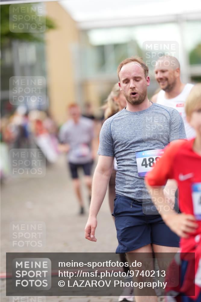 12.06.2026 - Holstenköstenlauf LAZAROV Photography http://msf.ph/oto/9740213 12.06.2026 18:01:08 Laufen 3001, 3100, 3544, 3589, 3628, 3637, 3999, 4013, 4079, 4407, 4710, 4886 meine-sportfotos.de