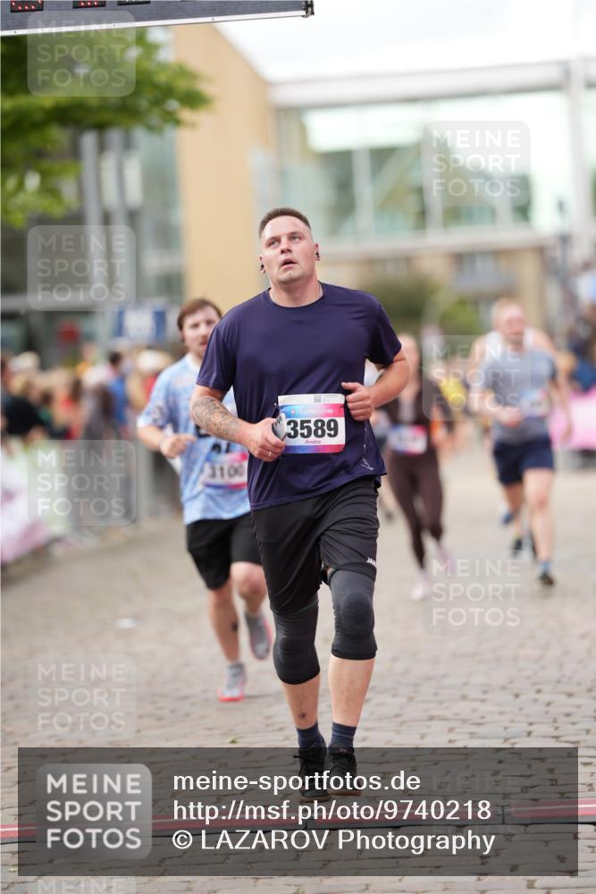 12.06.2026 - Holstenköstenlauf LAZAROV Photography http://msf.ph/oto/9740218 12.06.2026 18:01:04 Laufen 3100, 3589, 3628, 3686, 4407, 4886 meine-sportfotos.de