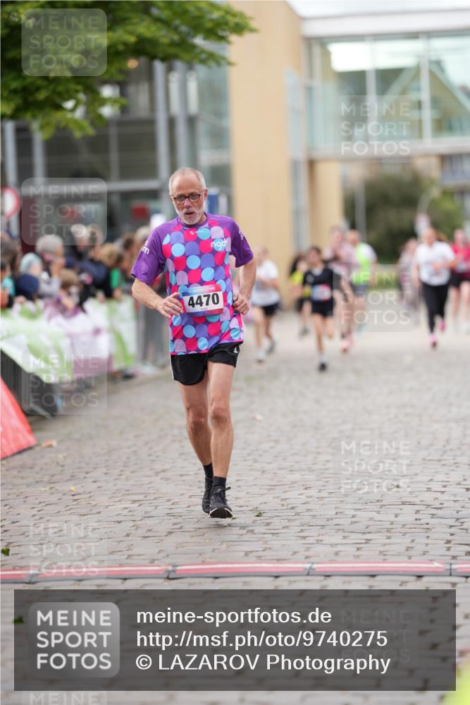 12.06.2026 - Holstenköstenlauf LAZAROV Photography http://msf.ph/oto/9740275 12.06.2026 18:00:00 Laufen 3202, 3404, 3798, 3799, 4117, 4470, 4612, 4900 meine-sportfotos.de