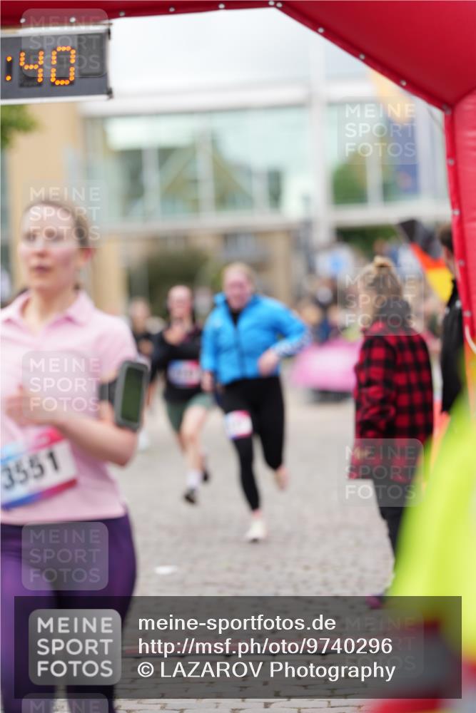 12.06.2026 - Holstenköstenlauf LAZAROV Photography http://msf.ph/oto/9740296 12.06.2026 17:59:38 Laufen 3033, 3128, 3137, 3551, 3602, 3740, 3960, 4489 meine-sportfotos.de