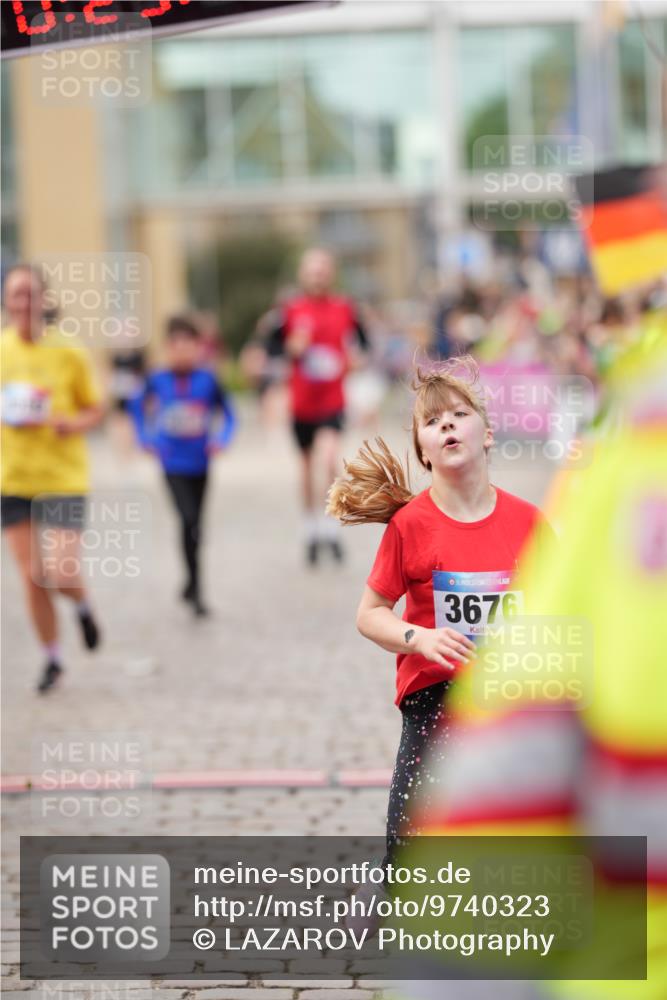 12.06.2026 - Holstenköstenlauf LAZAROV Photography http://msf.ph/oto/9740323 12.06.2026 17:59:13 Laufen 3068, 3565, 3644, 3676, 3677, 3912, 4016, 4341, 4344, 4481, 4667, 4668 meine-sportfotos.de
