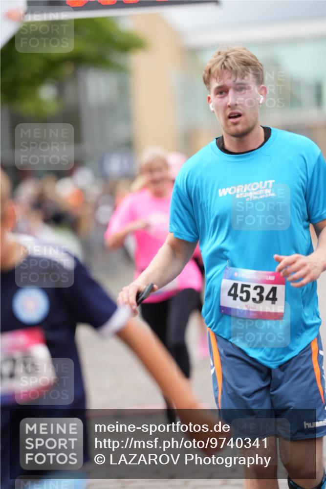 12.06.2026 - Holstenköstenlauf LAZAROV Photography http://msf.ph/oto/9740341 12.06.2026 17:58:58 Laufen 3326, 3402, 4047, 4054, 4272, 4317, 4331, 4521, 4534 meine-sportfotos.de