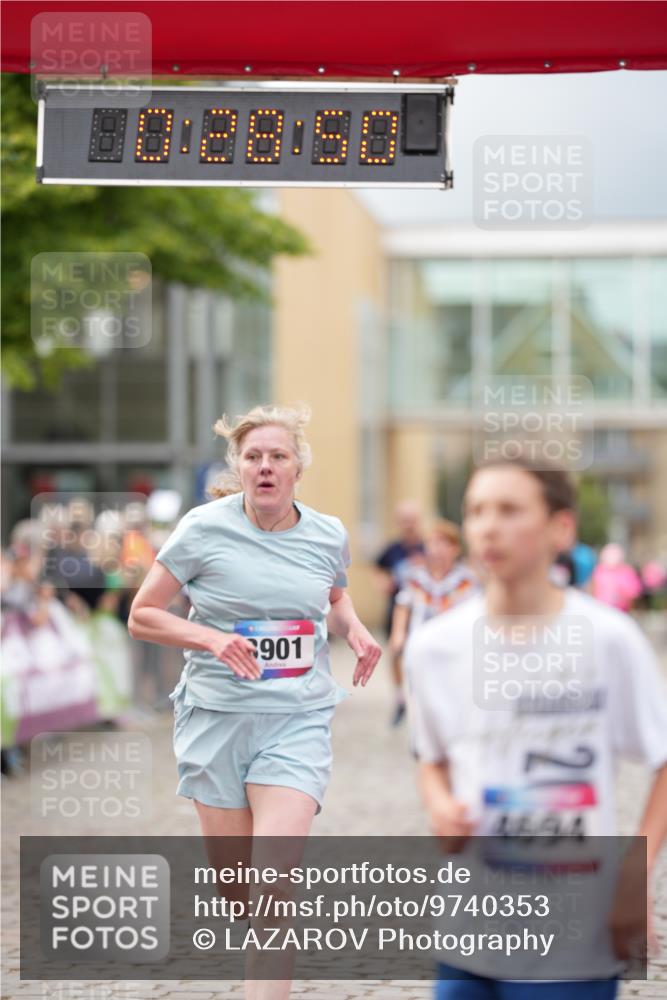 12.06.2026 - Holstenköstenlauf LAZAROV Photography http://msf.ph/oto/9740353 12.06.2026 17:58:48 Laufen 3296, 3298, 3331, 3517, 3901, 4103, 4694 meine-sportfotos.de
