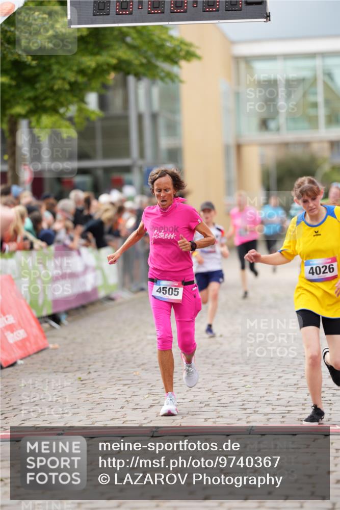 12.06.2026 - Holstenköstenlauf LAZAROV Photography http://msf.ph/oto/9740367 12.06.2026 17:58:35 Laufen 3153, 3462, 3513, 3578, 3861, 4026, 4045, 4319, 4459, 4505, 4740 meine-sportfotos.de