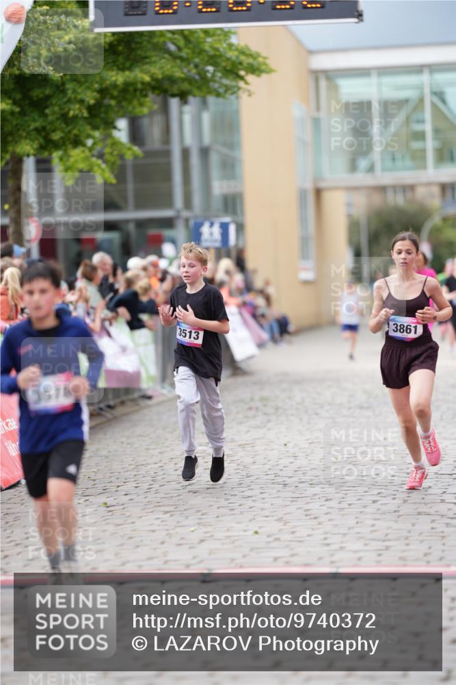 12.06.2026 - Holstenköstenlauf LAZAROV Photography http://msf.ph/oto/9740372 12.06.2026 17:58:30 Laufen 3370, 3513, 3578, 3861, 4458, 4459 meine-sportfotos.de