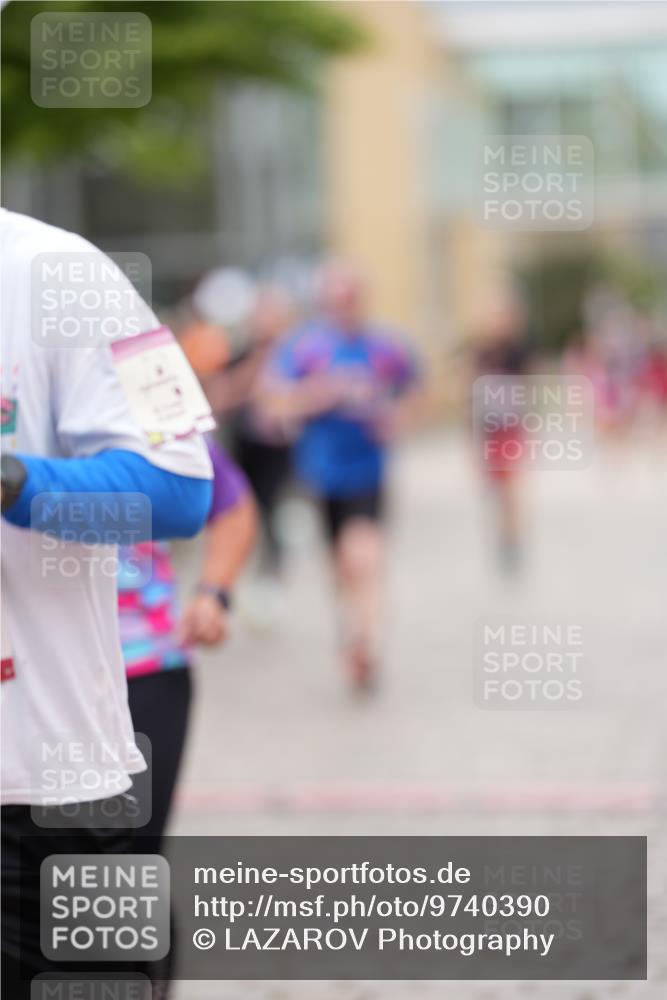 12.06.2026 - Holstenköstenlauf LAZAROV Photography http://msf.ph/oto/9740390 12.06.2026 17:58:15 Laufen 3161, 3687, 3844, 4474, 4784 meine-sportfotos.de