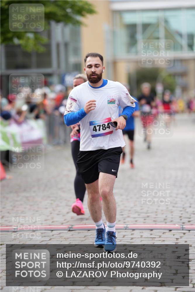 12.06.2026 - Holstenköstenlauf LAZAROV Photography http://msf.ph/oto/9740392 12.06.2026 17:58:13 Laufen 3687, 3844, 4474, 4784 meine-sportfotos.de
