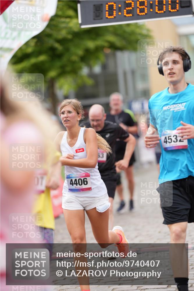 12.06.2026 - Holstenköstenlauf LAZAROV Photography http://msf.ph/oto/9740407 12.06.2026 17:57:58 Laufen 3463, 3571, 3747, 3869, 4007, 4220, 4329, 4406, 4532, 4585, 4604, 4660, 4704, 4782, 4910, 4911, 4912 meine-sportfotos.de