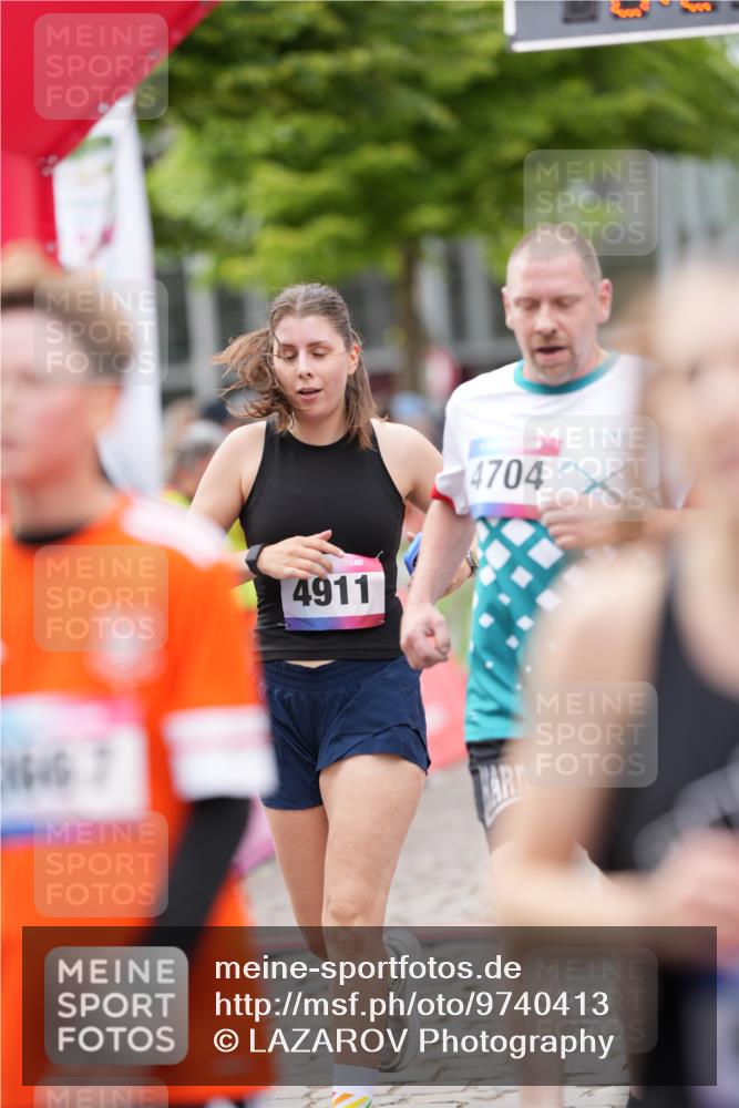 12.06.2026 - Holstenköstenlauf LAZAROV Photography http://msf.ph/oto/9740413 12.06.2026 17:57:54 Laufen 3248, 3463, 3571, 3667, 4007, 4071, 4329, 4406, 4532, 4604, 4704, 4782, 4911, 4912 meine-sportfotos.de