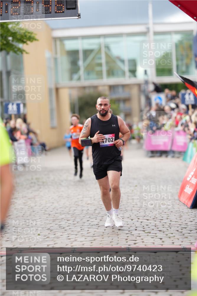 12.06.2026 - Holstenköstenlauf LAZAROV Photography http://msf.ph/oto/9740423 12.06.2026 17:57:44 Laufen 3318, 3664, 3667, 3752, 3814, 4503, 4726 meine-sportfotos.de