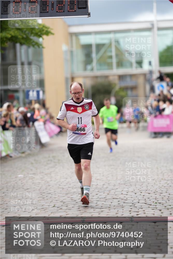 12.06.2026 - Holstenköstenlauf LAZAROV Photography http://msf.ph/oto/9740452 12.06.2026 17:57:18 Laufen 3032, 3643, 3666, 3899, 4803 meine-sportfotos.de