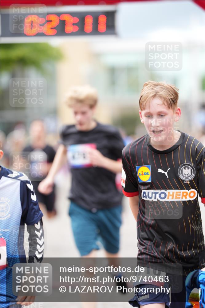 12.06.2026 - Holstenköstenlauf LAZAROV Photography http://msf.ph/oto/9740463 12.06.2026 17:57:09 Laufen 3032, 3542, 3600, 3927, 4715, 4716, 4783, 4803 meine-sportfotos.de