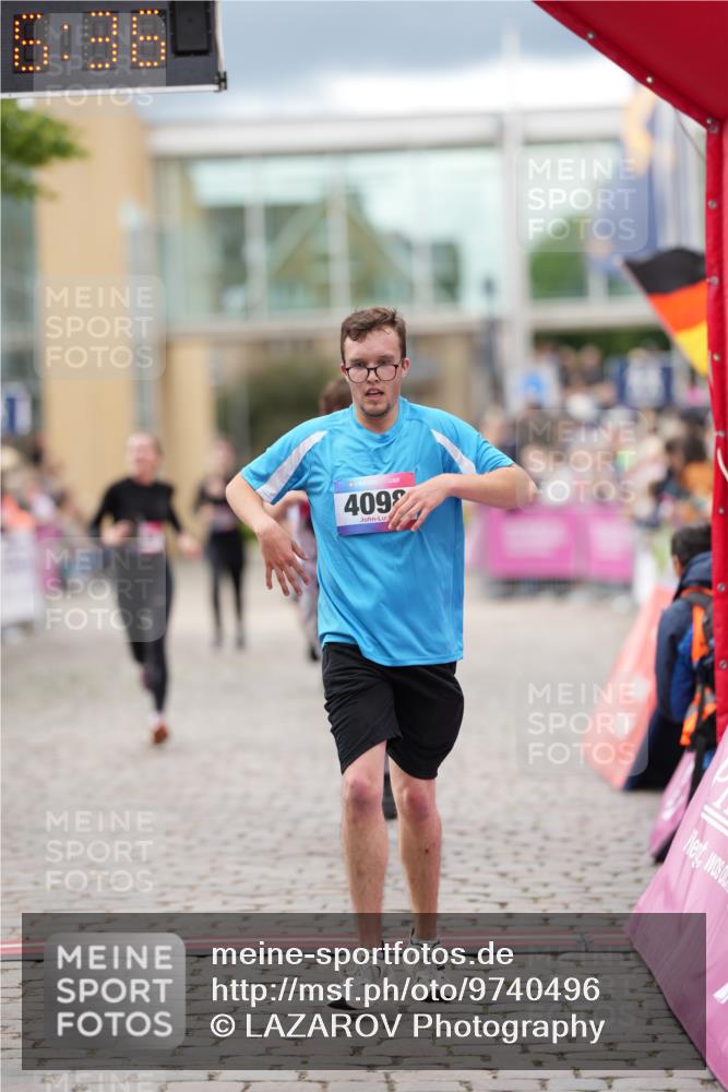 12.06.2026 - Holstenköstenlauf LAZAROV Photography http://msf.ph/oto/9740496 12.06.2026 17:56:34 Laufen 3156, 3794, 3812, 4098, 4263, 4409, 4464, 4506, 4839 meine-sportfotos.de