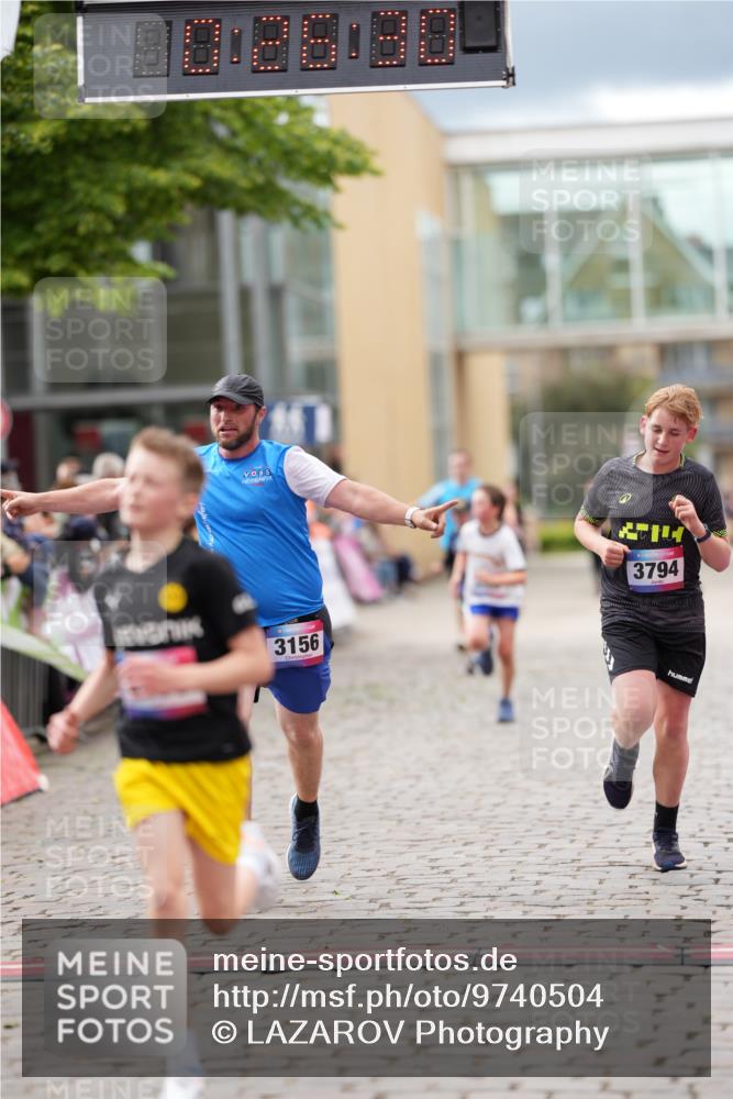 12.06.2026 - Holstenköstenlauf LAZAROV Photography http://msf.ph/oto/9740504 12.06.2026 17:56:28 Laufen 3156, 3794, 4073, 4263, 4506, 4899 meine-sportfotos.de