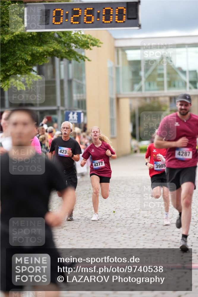 12.06.2026 - Holstenköstenlauf LAZAROV Photography http://msf.ph/oto/9740538 12.06.2026 17:55:58 Laufen 3013, 3198, 3964, 3985, 4231, 4232, 4277, 4287, 4853, 4863 meine-sportfotos.de