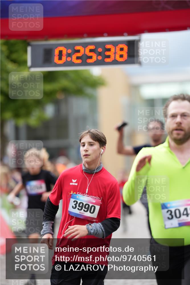 12.06.2026 - Holstenköstenlauf LAZAROV Photography http://msf.ph/oto/9740561 12.06.2026 17:55:36 Laufen 3048, 3258, 3403, 3982, 3990, 4032, 4290 meine-sportfotos.de