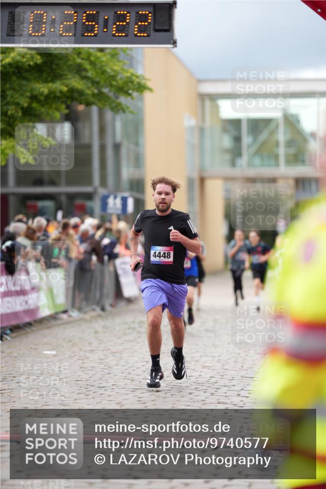 12.06.2026 - Holstenköstenlauf LAZAROV Photography http://msf.ph/oto/9740577 12.06.2026 17:55:20 Laufen 3148, 3308, 3345, 3672, 3673, 4062, 4063, 4448, 4473, 4478, 4569 meine-sportfotos.de