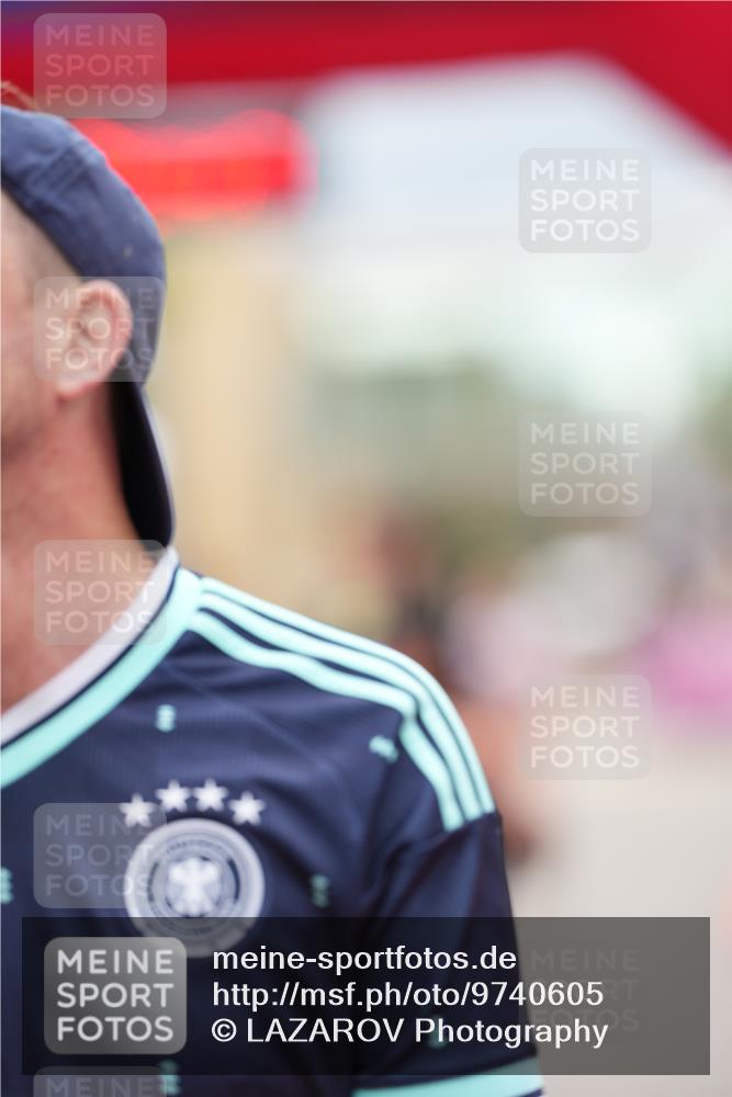 12.06.2026 - Holstenköstenlauf LAZAROV Photography http://msf.ph/oto/9740605 12.06.2026 17:54:45 Laufen 3360, 3363, 3492, 3496, 3532, 3572, 3606, 3851, 4203, 4204, 4471, 4509, 4510, 4598, 4765, 4788 meine-sportfotos.de