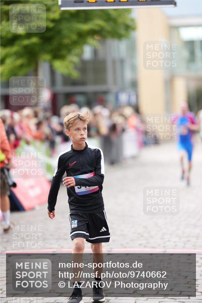 12.06.2026 - Holstenköstenlauf LAZAROV Photography http://msf.ph/oto/9740662 12.06.2026 17:53:55 Laufen 3336, 3386, 3453, 4455, 4550 meine-sportfotos.de
