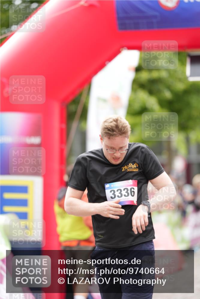 12.06.2026 - Holstenköstenlauf LAZAROV Photography http://msf.ph/oto/9740664 12.06.2026 17:53:54 Laufen 3336, 3386, 3453, 4455, 4550 meine-sportfotos.de