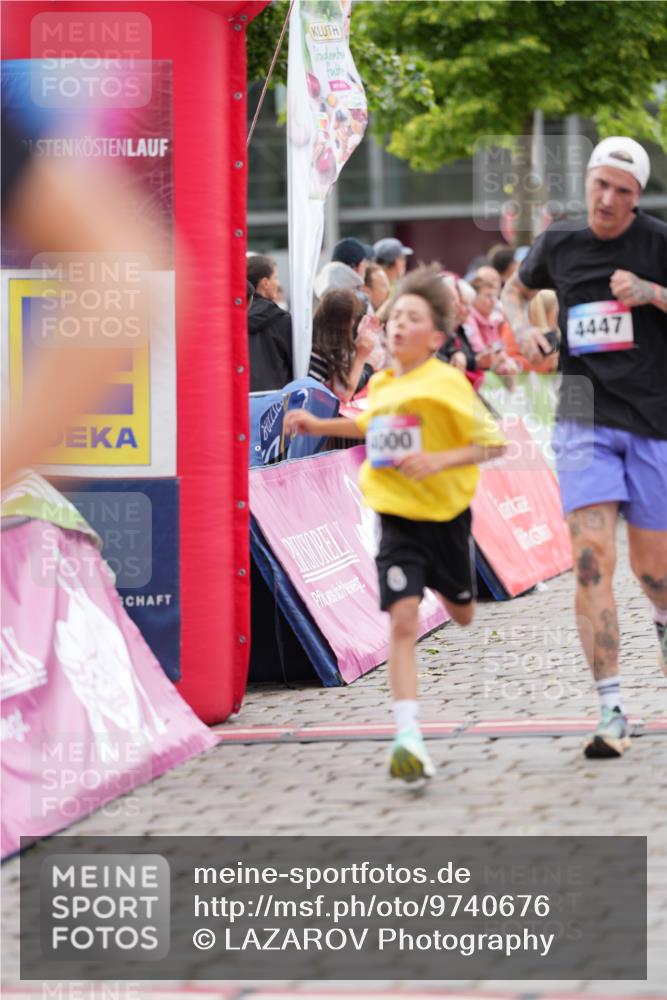 12.06.2026 - Holstenköstenlauf LAZAROV Photography http://msf.ph/oto/9740676 12.06.2026 17:53:41 Laufen 3152, 3900, 3995, 4000, 4447, 4462, 4925 meine-sportfotos.de