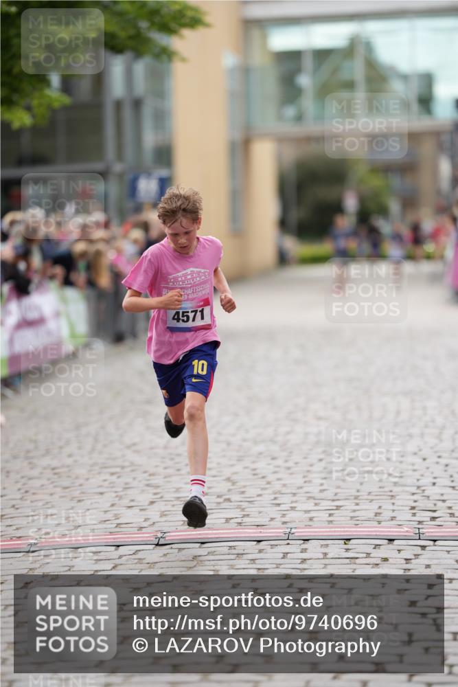 12.06.2026 - Holstenköstenlauf LAZAROV Photography http://msf.ph/oto/9740696 12.06.2026 17:53:22 Laufen 4571 meine-sportfotos.de
