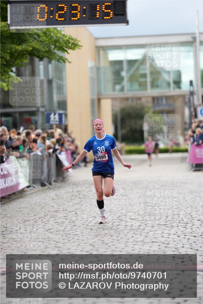 12.06.2026 - Holstenköstenlauf LAZAROV Photography http://msf.ph/oto/9740701 12.06.2026 17:53:13 Laufen 3495, 4042, 4060, 4786 meine-sportfotos.de
