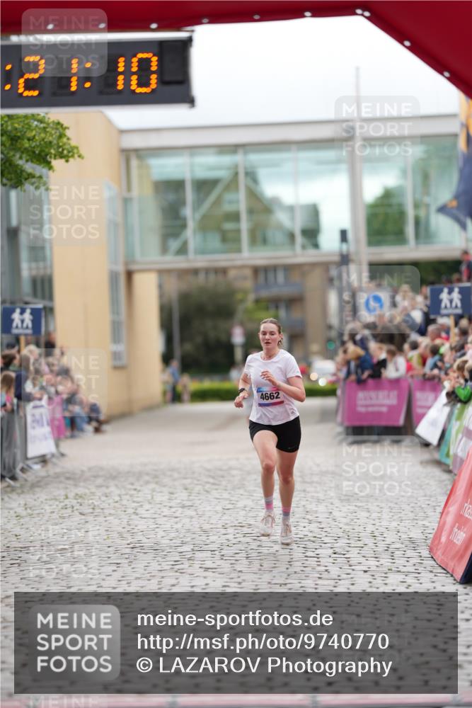 12.06.2026 - Holstenköstenlauf LAZAROV Photography http://msf.ph/oto/9740770 12.06.2026 17:51:08 Laufen 3570, 3859, 4662 meine-sportfotos.de
