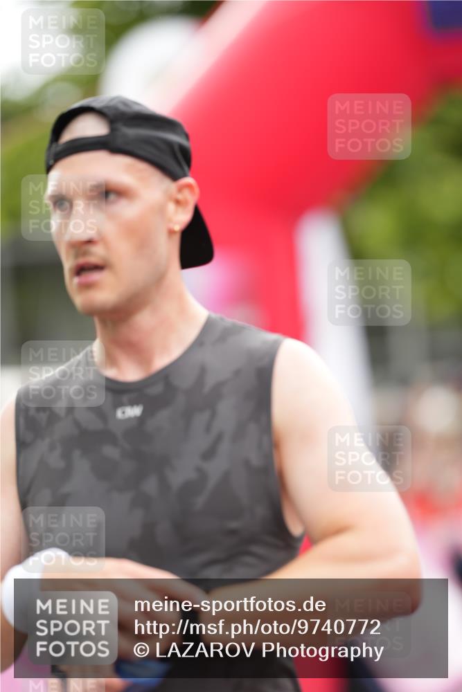 12.06.2026 - Holstenköstenlauf LAZAROV Photography http://msf.ph/oto/9740772 12.06.2026 17:51:03 Laufen 3570, 3859, 3876 meine-sportfotos.de