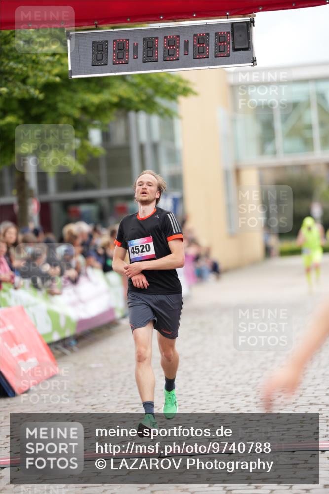 12.06.2026 - Holstenköstenlauf LAZAROV Photography http://msf.ph/oto/9740788 12.06.2026 17:49:51 Laufen 3636, 4520 meine-sportfotos.de