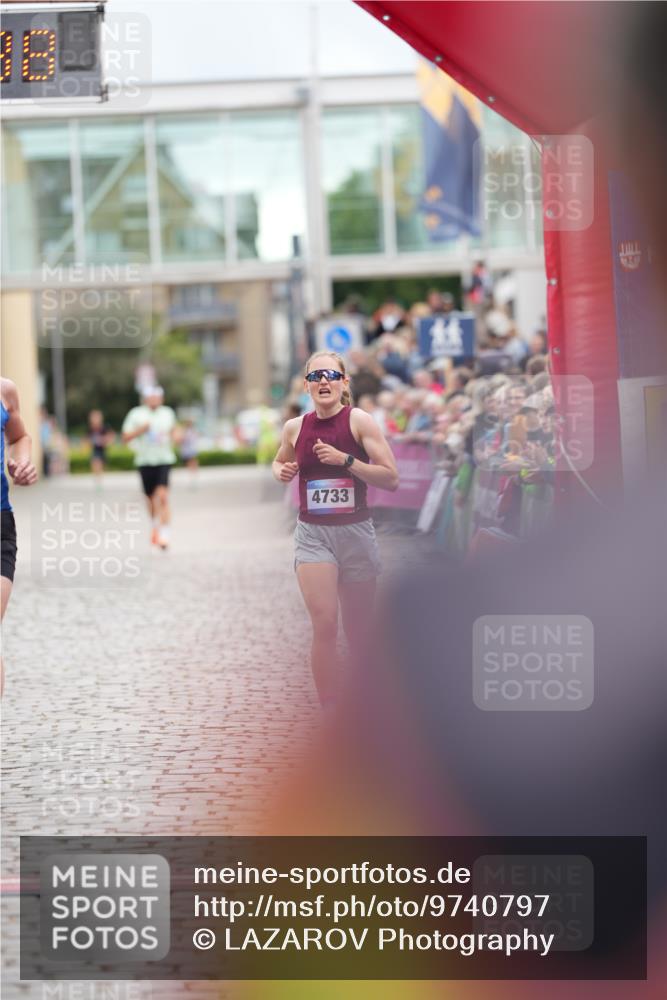 12.06.2026 - Holstenköstenlauf LAZAROV Photography http://msf.ph/oto/9740797 12.06.2026 17:49:36 Laufen 4519, 4733 meine-sportfotos.de