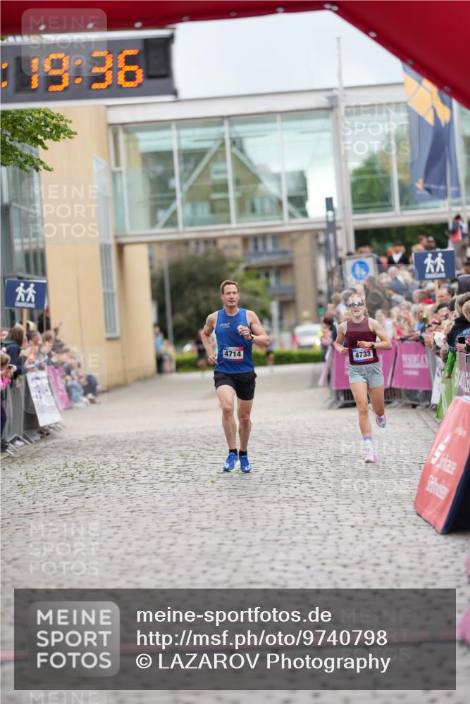 12.06.2026 - Holstenköstenlauf LAZAROV Photography http://msf.ph/oto/9740798 12.06.2026 17:49:34 Laufen 3928, 4519, 4733 meine-sportfotos.de