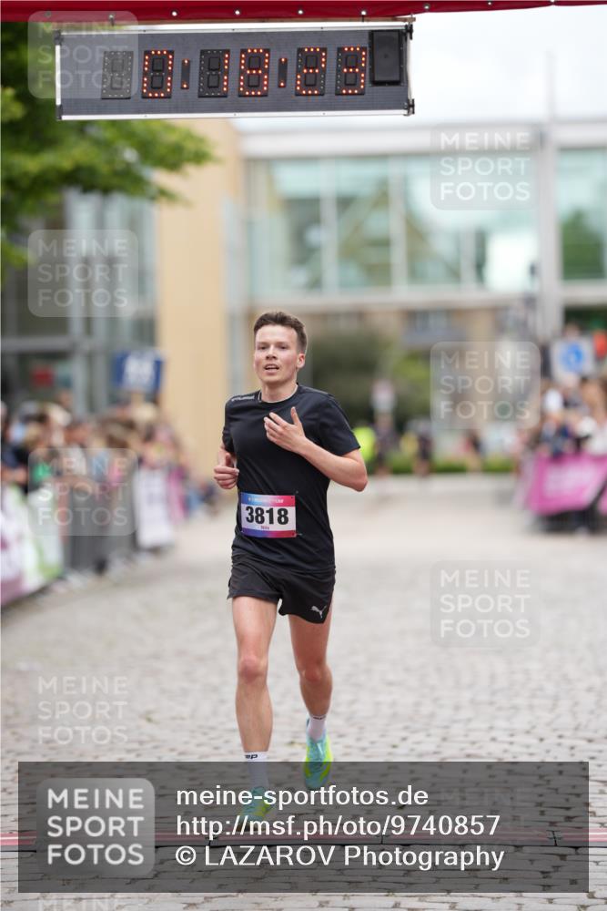 12.06.2026 - Holstenköstenlauf LAZAROV Photography http://msf.ph/oto/9740857 12.06.2026 17:48:21 Laufen 3818 meine-sportfotos.de