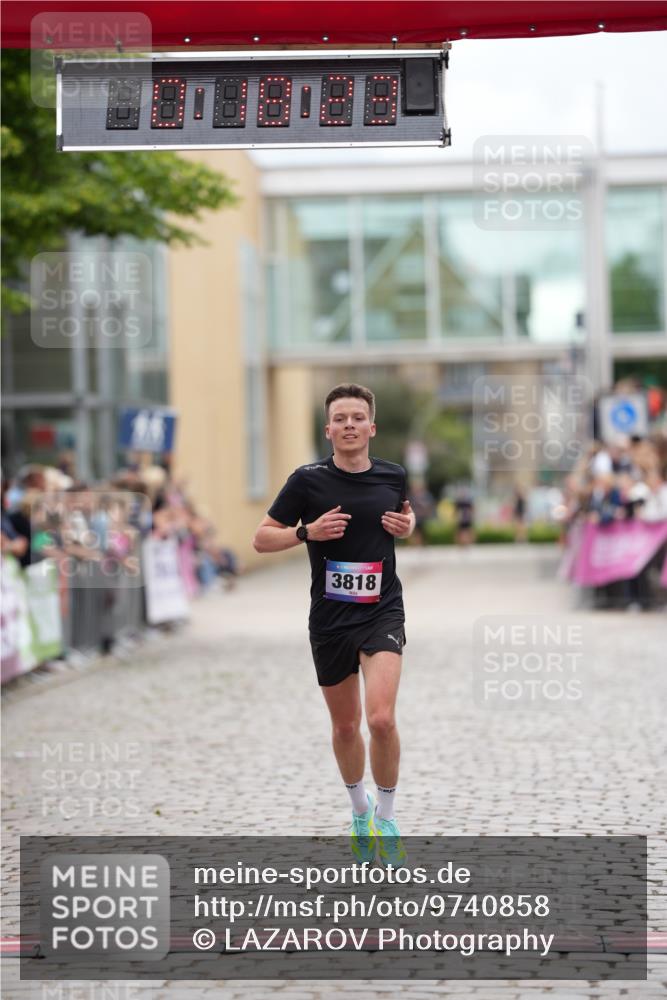 12.06.2026 - Holstenköstenlauf LAZAROV Photography http://msf.ph/oto/9740858 12.06.2026 17:48:21 Laufen 3818 meine-sportfotos.de