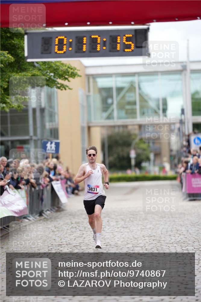 12.06.2026 - Holstenköstenlauf LAZAROV Photography http://msf.ph/oto/9740867 12.06.2026 17:47:13 Laufen 3831 meine-sportfotos.de