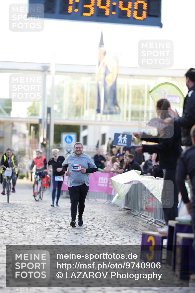 12.06.2026 - Holstenköstenlauf LAZAROV Photography http://msf.ph/oto/9740906 12.06.2026 20:34:38 Laufen 7, 34, 40, 3221, 3 meine-sportfotos.de