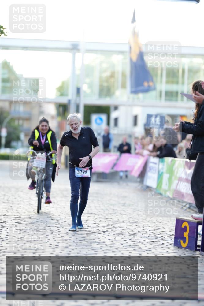 12.06.2026 - Holstenköstenlauf LAZAROV Photography http://msf.ph/oto/9740921 12.06.2026 20:34:46 Laufen 3772, 31, 3221, 3772 meine-sportfotos.de