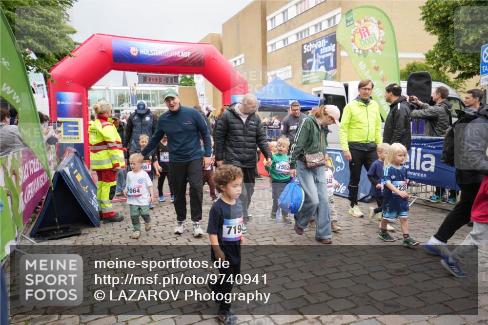 12.06.2026 - Holstenköstenlauf LAZAROV Photography http://msf.ph/oto/9740941 12.06.2026 15:03:11 Laufen 600, 7051, 7064, 382, 7552, 719, 548, 7235, 2 meine-sportfotos.de