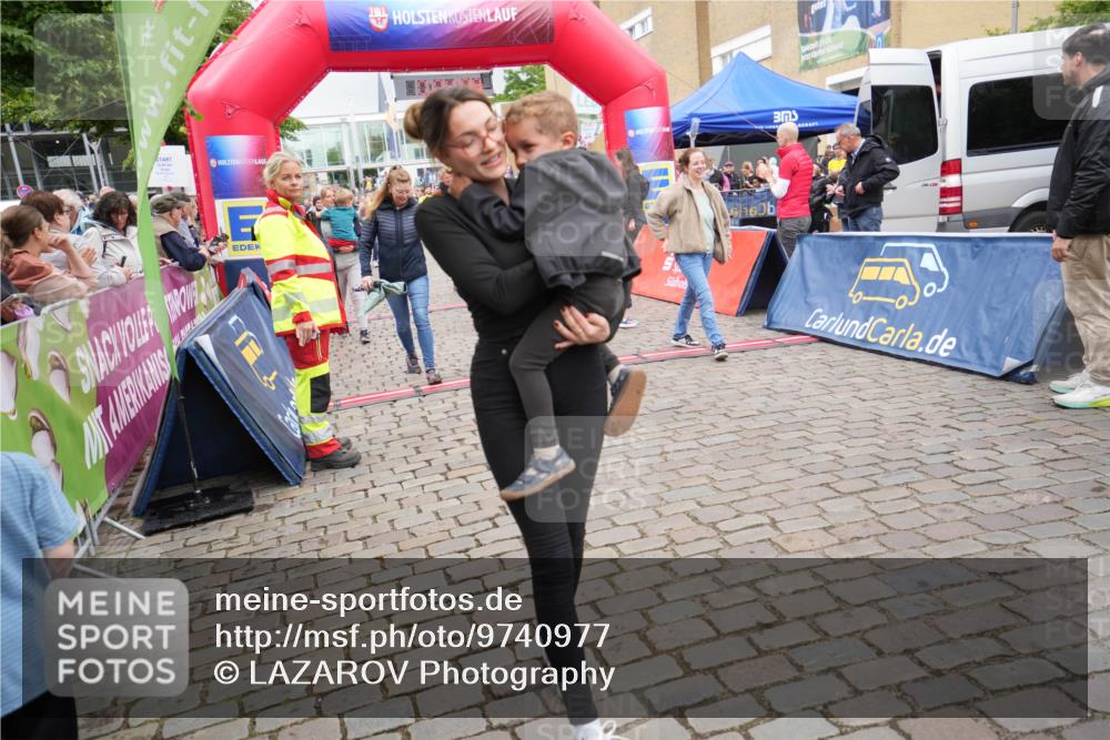 12.06.2026 - Holstenköstenlauf LAZAROV Photography http://msf.ph/oto/9740977 12.06.2026 15:04:09 Laufen 60 meine-sportfotos.de