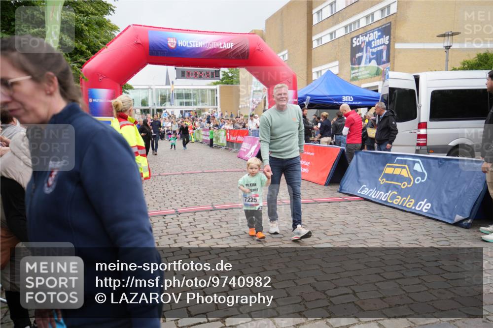 12.06.2026 - Holstenköstenlauf LAZAROV Photography http://msf.ph/oto/9740982 12.06.2026 15:04:21 Laufen 25, 26, 7225 meine-sportfotos.de