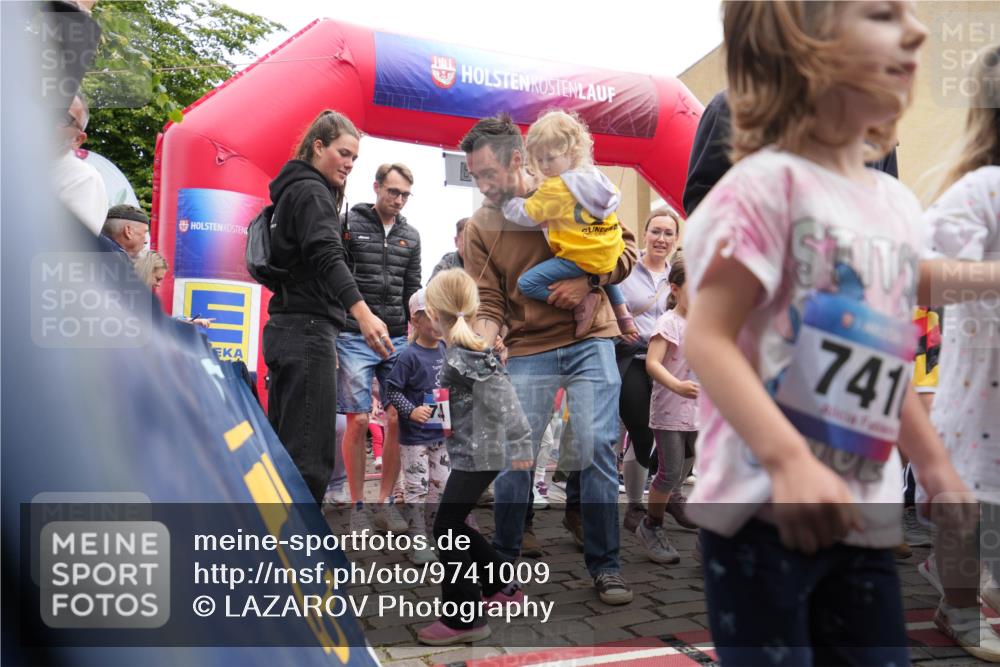 12.06.2026 - Holstenköstenlauf LAZAROV Photography http://msf.ph/oto/9741009 12.06.2026 15:10:42 Laufen 741 meine-sportfotos.de