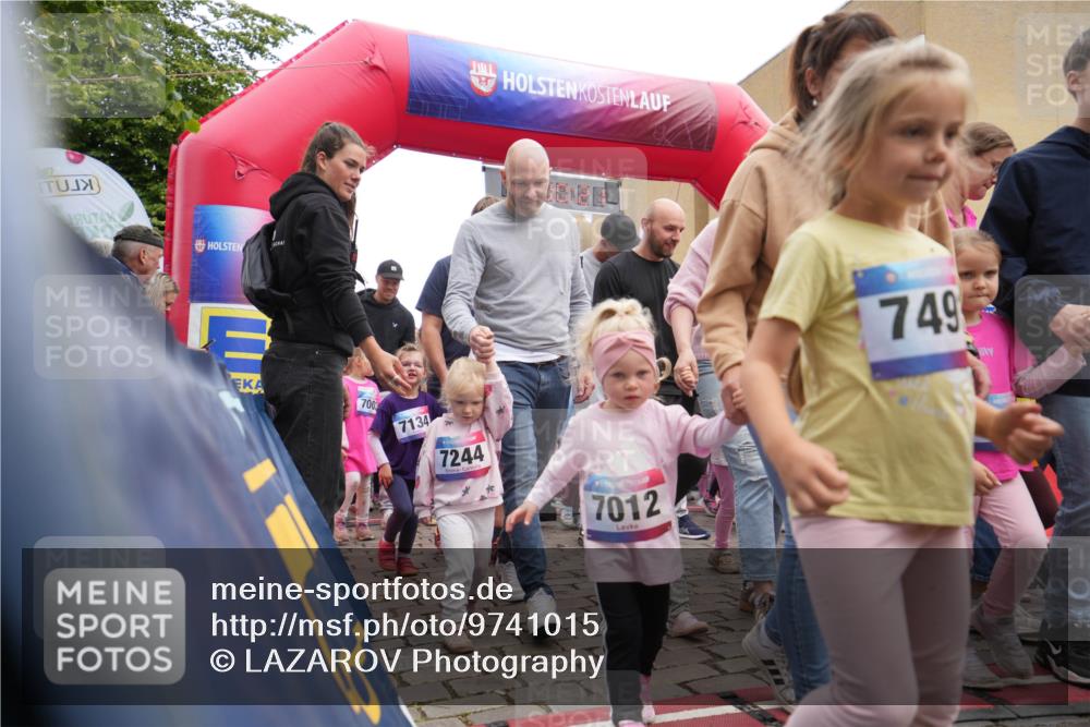12.06.2026 - Holstenköstenlauf LAZAROV Photography http://msf.ph/oto/9741015 12.06.2026 15:10:51 Laufen 7000, 7134, 7244, 7012, 749 meine-sportfotos.de