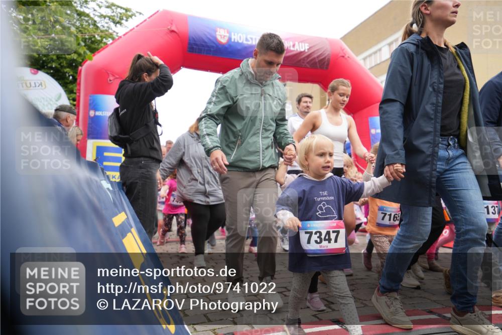 12.06.2026 - Holstenköstenlauf LAZAROV Photography http://msf.ph/oto/9741022 12.06.2026 15:11:00 Laufen 36, 7347, 7165, 137 meine-sportfotos.de
