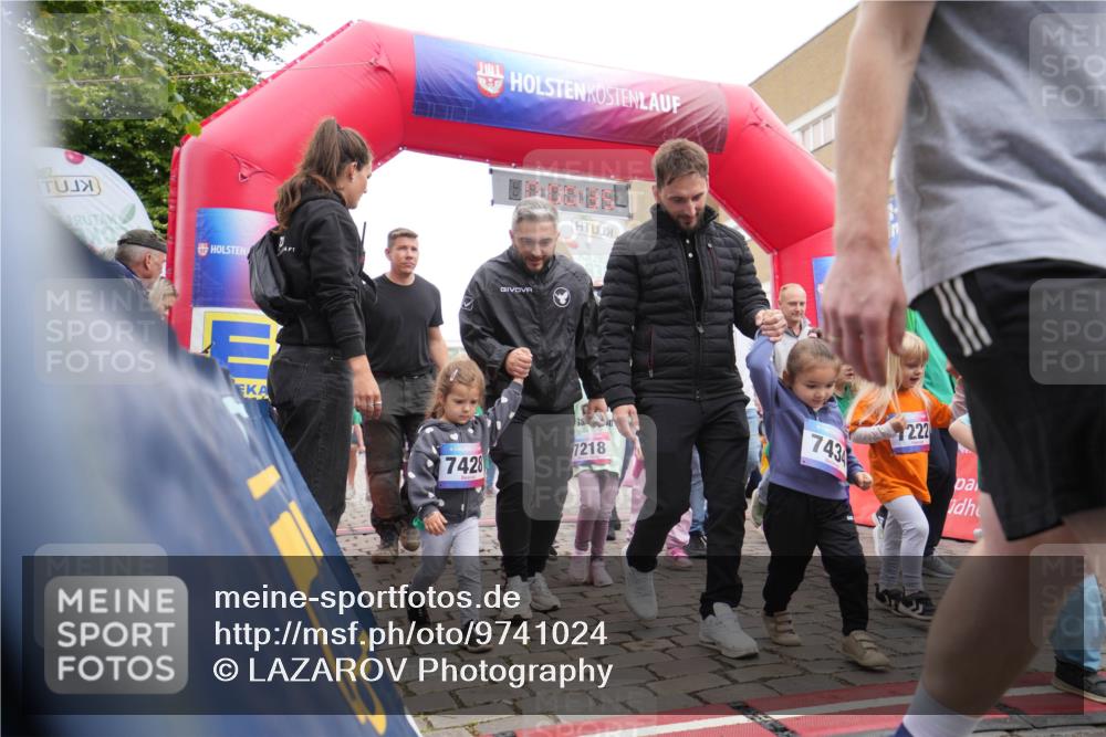 12.06.2026 - Holstenköstenlauf LAZAROV Photography http://msf.ph/oto/9741024 12.06.2026 15:11:06 Laufen 7428, 7218, 743, 222 meine-sportfotos.de