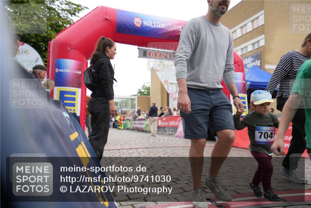 12.06.2026 - Holstenköstenlauf LAZAROV Photography http://msf.ph/oto/9741030 12.06.2026 15:11:12 Laufen 7041 meine-sportfotos.de