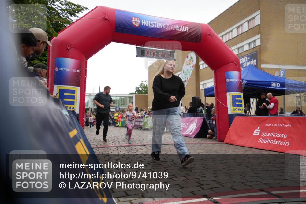 12.06.2026 - Holstenköstenlauf LAZAROV Photography http://msf.ph/oto/9741039 12.06.2026 15:12:27 Laufen 7130 meine-sportfotos.de