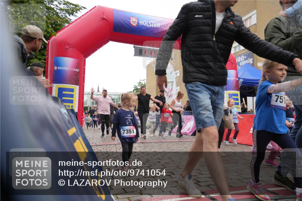12.06.2026 - Holstenköstenlauf LAZAROV Photography http://msf.ph/oto/9741054 12.06.2026 15:13:08 Laufen 724, 7407, 7351, 7539, 751, 739 meine-sportfotos.de